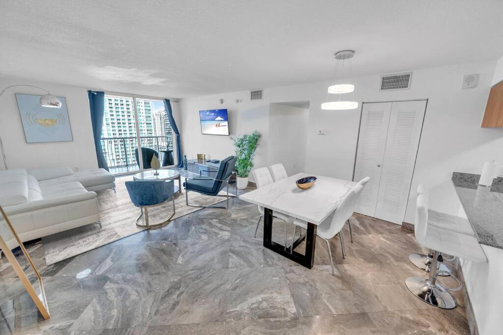 Iconic High Floor 3 Bedrooms In The Heart Of Miami Eksteriør billede