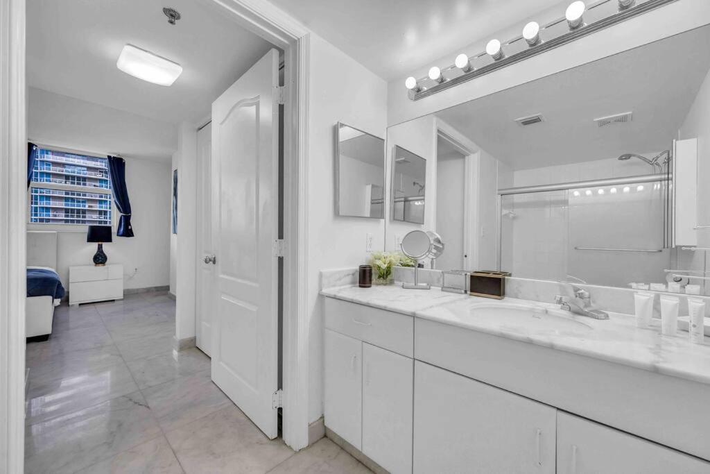 Iconic High Floor 3 Bedrooms In The Heart Of Miami Eksteriør billede