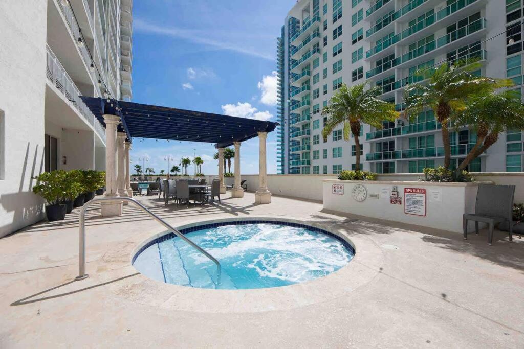 Iconic High Floor 3 Bedrooms In The Heart Of Miami Eksteriør billede