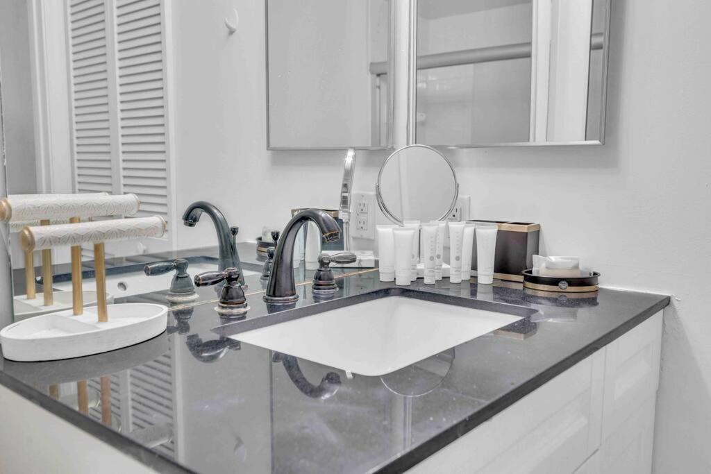 Iconic High Floor 3 Bedrooms In The Heart Of Miami Eksteriør billede
