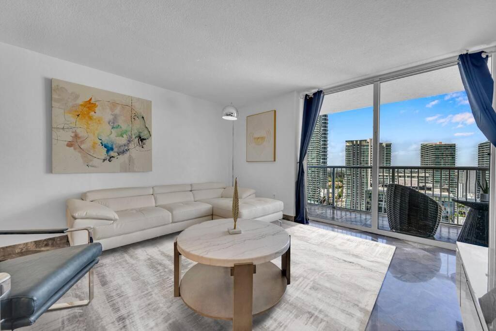 Iconic High Floor 3 Bedrooms In The Heart Of Miami Eksteriør billede